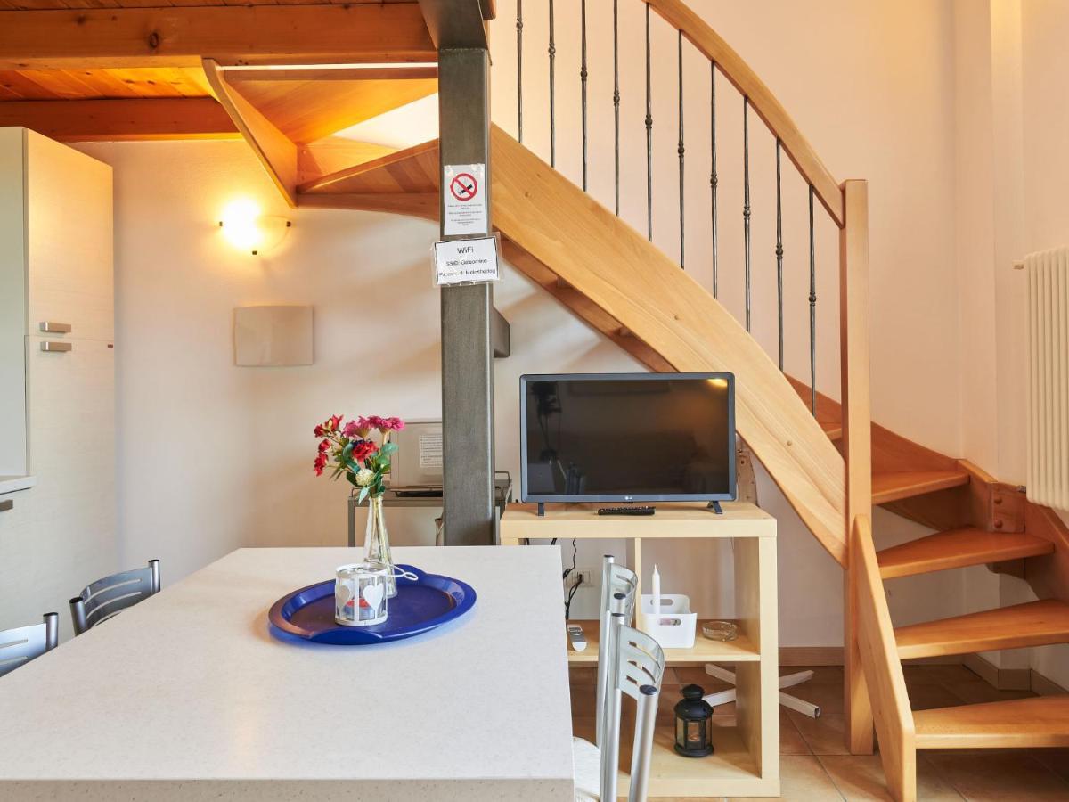 Holiday Home Gelsomino By Interhome Consiglio di Rumo Bagian luar foto